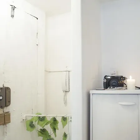 Studio S.ambrogio * Milan